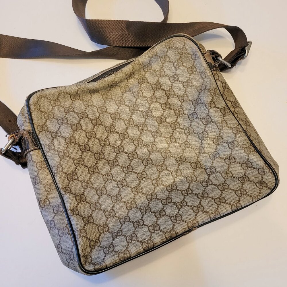Gucci GG Supreme Coated Canvas Crossbody Bag AS-IS - Picture 2 of 15